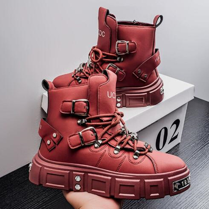 Street Fashion Punk - Lüks Perçinli Siyah Yüksek Bilekli Spor