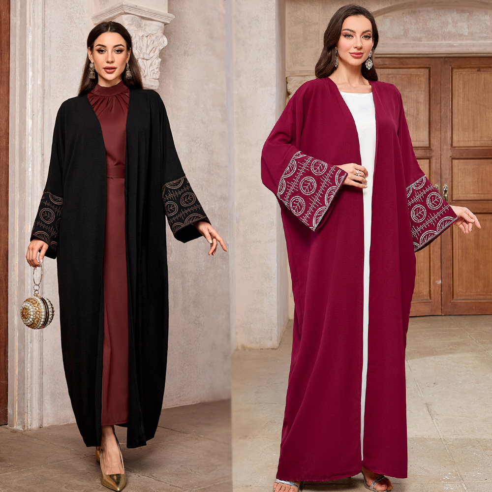 Street Fashion Dubai - Yeni Müslüman Modası Zarif İşlemeli Hırka