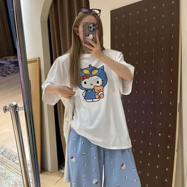 Kısa Kollu Hello Kitty Baskılı - Street Fashion Us incelemesi ve fiyatı